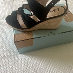 LifeStride Wedge sandal size 7.5W